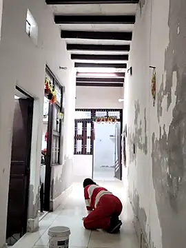 illay love online show from December 19, 2025, 4:05 am