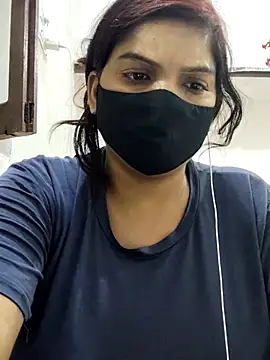 Snapshot of illay_love chatting on October 26, 2025, 6:19 pm illay love online show from October 26, 2025, 6:19 pm