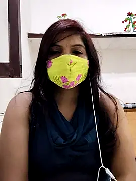 Snapshot of illay_love chatting on October 25, 2025, 5:57 pm illay love online show from October 25, 2025, 5:57 pm