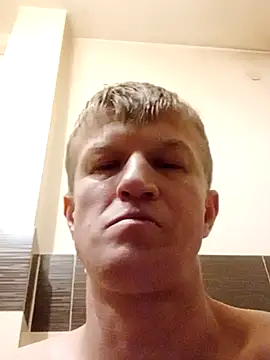 Snapshot of Lovely_1986 chatting on March 8, 2026, 6:22 pm Lovely 1986 online show from March 8, 2026, 6:22 pm
