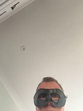 maturemale2024 online show from November 1, 2025, 7:57 am