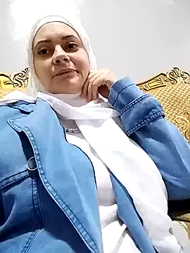 HardAnal09 online show from February 28, 2025, 7:03 pm