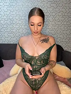 Tatti-Go online show from November 22, 2025, 11:42 am