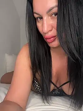 Helena7077 online show from June 15, 2026, 10:20 pm