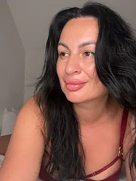 Helena7077 online show from July 16, 2026, 10:40 pm