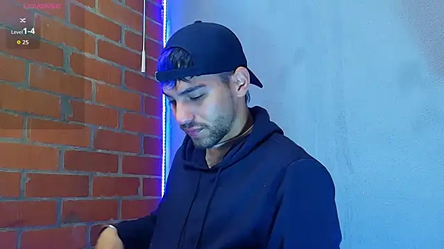 Leandro valenzuela online show from December 3, 2025, 12:15 pm