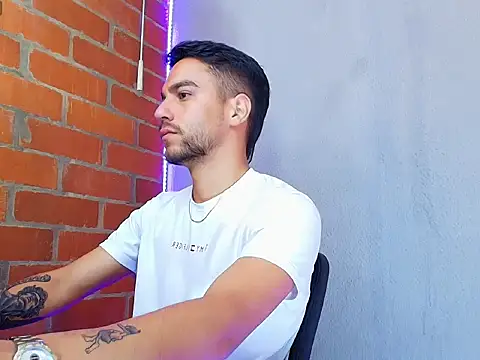 Leandro valenzuela online show from October 2, 2025, 6:00 pm