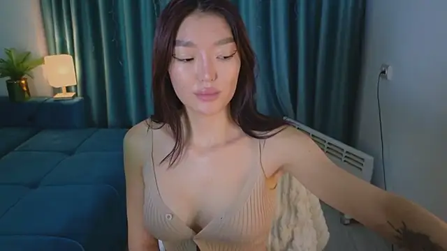 Snapshot of AudreyMell chatting on October 28, 2025, 2:16 pm AudreyMell online show from October 28, 2025, 2:16 pm