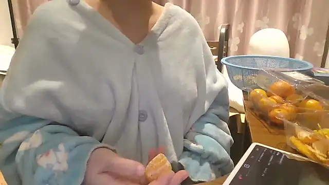 Snapshot of arena1357 chatting on November 7, 2025, 9:36 am arena1357 online show from November 7, 2025, 9:36 am