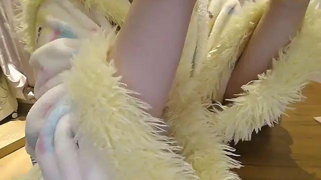 Snapshot of arena1357 chatting on November 18, 2025, 2:53 pm arena1357 online show from November 18, 2025, 2:53 pm