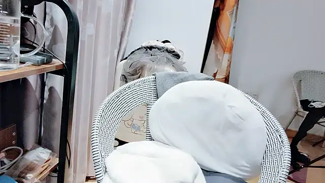 Snapshot of arena1357 chatting on October 15, 2025, 1:19 pm arena1357 online show from October 15, 2025, 1:19 pm