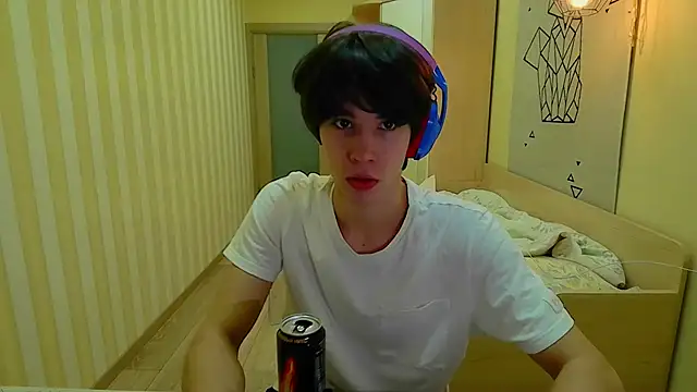 Snapshot of gayGamogey chatting on January 6, 2026, 7:40 pm gayGamogey online show from January 6, 2026, 7:40 pm