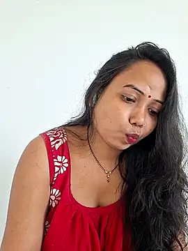 Snapshot of DREAM_GIRL-30 chatting on December 5, 2025, 7:40 am DREAM GIRL-30 online show from December 5, 2025, 7:40 am