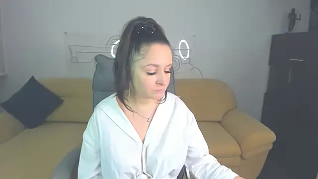 Snapshot of AngellLika chatting on January 16, 2026, 1:26 pm AngellLika online show from January 16, 2026, 1:26 pm