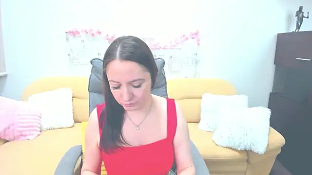 Snapshot of AngellLika chatting on April 8, 2026, 12:50 pm AngellLika online show from April 8, 2026, 12:50 pm