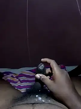 Snapshot of walkollanew99 chatting on December 7, 2024, 10:28 am walkollanew99 online show from December 7, 2024, 10:28 am