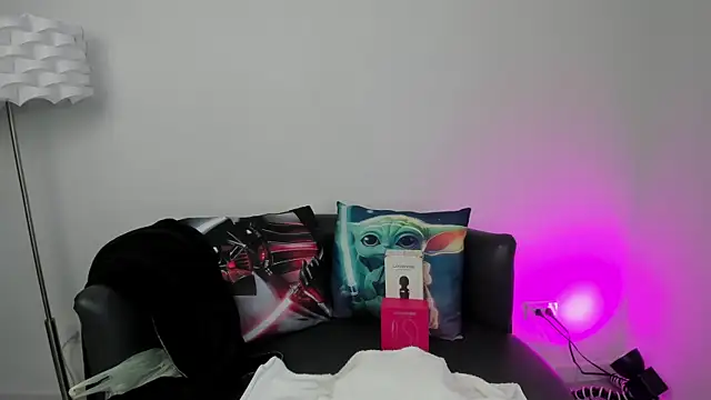 miss  allison online show from October 16, 2025, 11:07 am