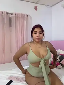 LucyMartelli online show from March 20, 2026, 11:33 am