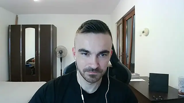 mu5clemania2 online show from December 14, 2025, 9:04 am