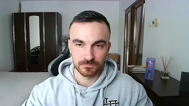 mu5clemania2 online show from April 10, 2026, 12:23 pm