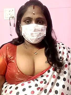 Snapshot of rithikka chatting on November 19, 2025, 4:40 pm rithikka online show from November 19, 2025, 4:40 pm