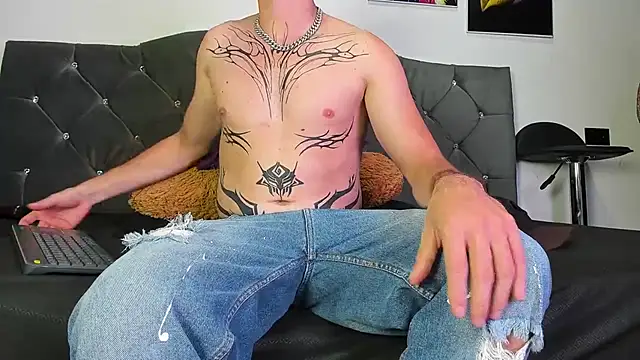 louis bcasta1 online show from September 24, 2025, 7:09 pm