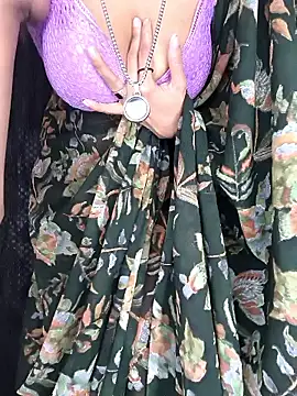 Snapshot of baby_soni78690 chatting on January 13, 2026, 4:44 pm baby soni78690 online show from January 13, 2026, 4:44 pm