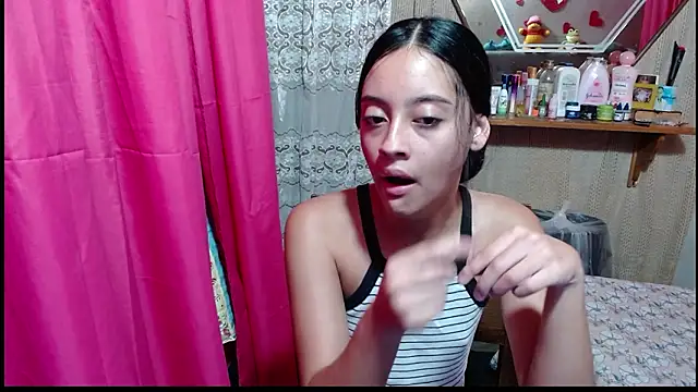 Snapshot of Lunawillis chatting on February 11, 2026, 8:09 pm Lunawillis online show from February 11, 2026, 8:09 pm