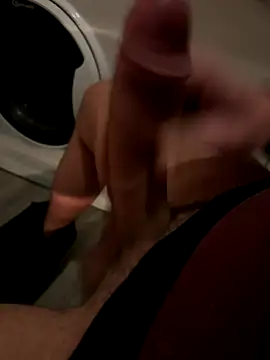 Snapshot of YoungCouple0604 chatting on November 1, 2025, 9:19 pm YoungCouple0604 online show from November 1, 2025, 9:19 pm