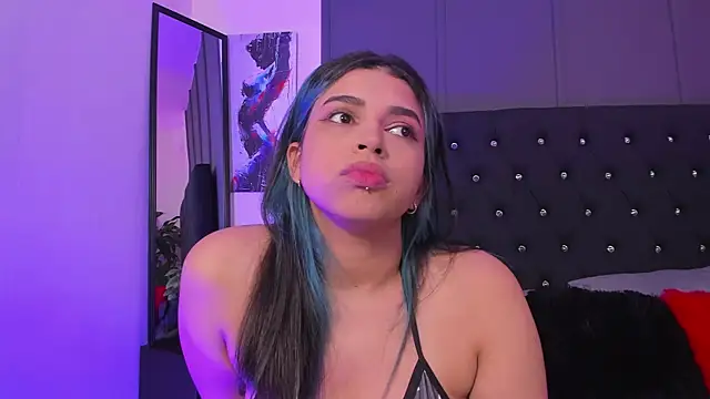 Snapshot of lyra-rain chatting on March 14, 2025, 2:19 pm lyra-rain online show from March 14, 2025, 2:19 pm