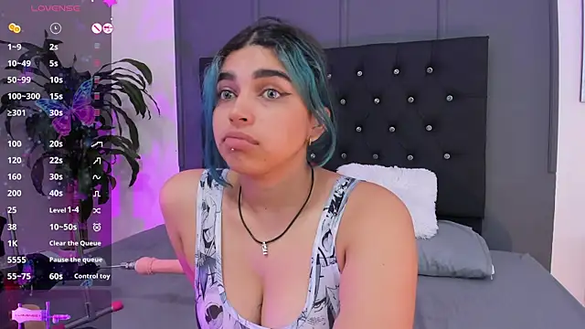 Snapshot of lyra-rain chatting on February 17, 2025, 11:55 am lyra-rain online show from February 17, 2025, 11:55 am