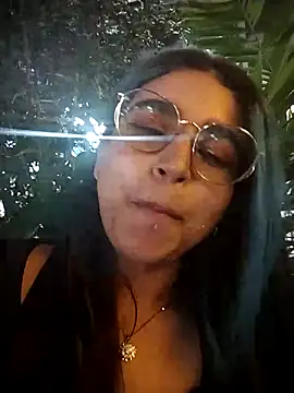 Snapshot of lyra-rain chatting on February 21, 2025, 11:43 pm lyra-rain online show from February 21, 2025, 11:43 pm