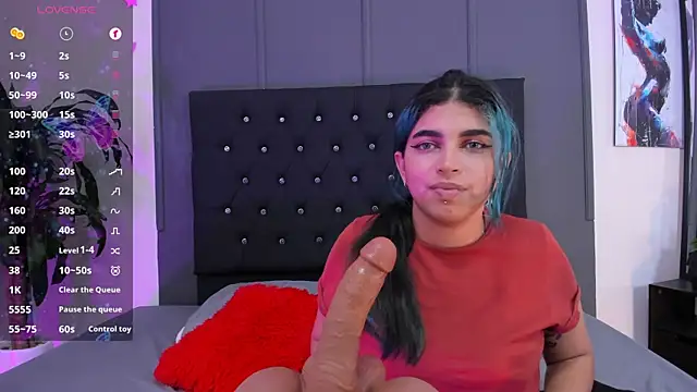 Snapshot of lyra-rain chatting on February 16, 2025, 2:43 pm lyra-rain online show from February 16, 2025, 2:43 pm