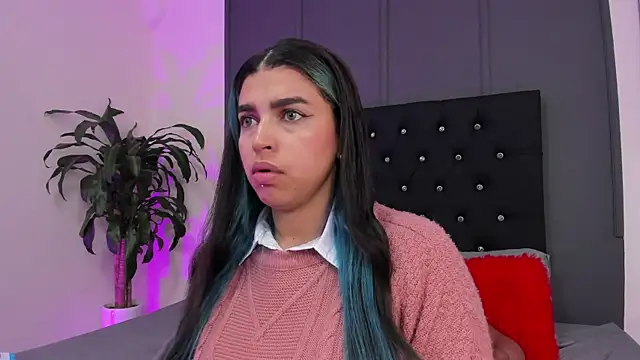 Snapshot of lyra-rain chatting on March 6, 2025, 11:25 am lyra-rain online show from March 6, 2025, 11:25 am