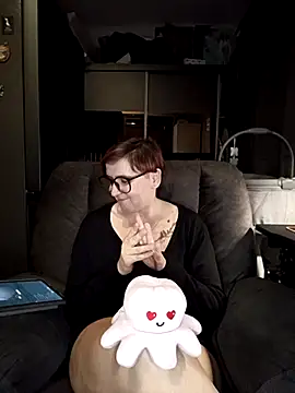 Snapshot of Marie1992PL chatting on February 8, 2025, 4:14 pm Marie1992PL online show from February 8, 2025, 4:14 pm