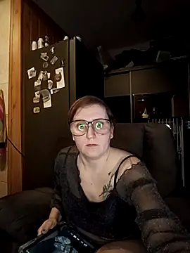 Snapshot of Marie1992PL chatting on March 7, 2025, 3:49 pm Marie1992PL online show from March 7, 2025, 3:49 pm