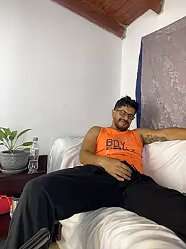 AndresSmith   online show from June 20, 2026, 7:52 pm