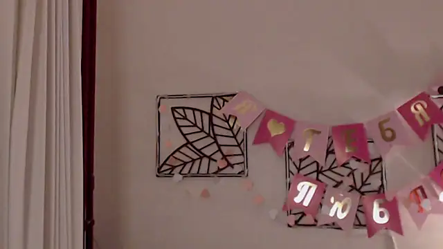 Snapshot of pepper_milf chatting on February 18, 2025, 4:36 pm pepper milf online show from February 18, 2025, 4:36 pm