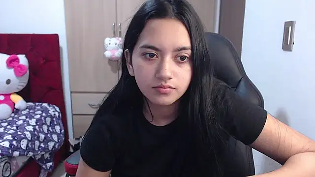 kayla k18 online show from February 18, 2026, 1:03 am