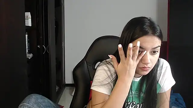Snapshot of kayla_k18 chatting on February 16, 2025, 10:00 pm kayla k18 online show from February 16, 2025, 10:00 pm