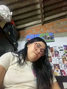 Snapshot of dafne19_ chatting on November 28, 2025, 4:45 am dafne19 online show from November 28, 2025, 4:45 am