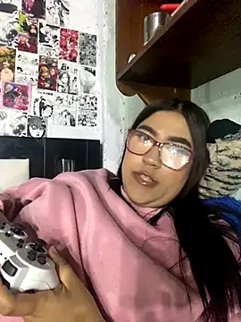 Snapshot of dafne19_ chatting on December 17, 2025, 5:45 am dafne19 online show from December 17, 2025, 5:45 am