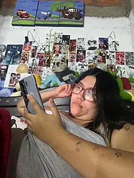 Snapshot of dafne19_ chatting on October 30, 2025, 4:11 am dafne19 online show from October 30, 2025, 4:11 am