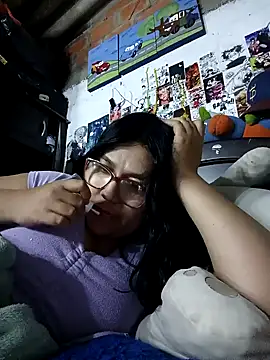 Snapshot of dafne19_ chatting on November 5, 2025, 5:21 am dafne19 online show from November 5, 2025, 5:21 am