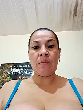 Snapshot of Zaralu_ chatting on May 22, 2026, 5:00 pm Zaralu online show from May 22, 2026, 5:00 pm