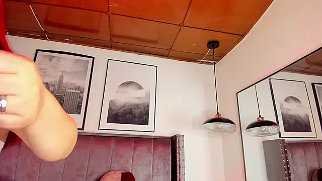 Snapshot of Alaia_Cute chatting on November 21, 2025, 3:49 am Alaia Cute online show from November 21, 2025, 3:49 am