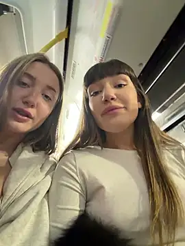 Snapshot of Sophie_Avory chatting on March 11, 2026, 5:18 pm Sophie Avory online show from March 11, 2026, 5:18 pm