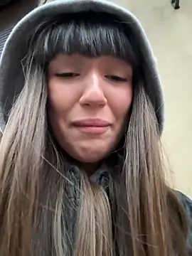 Sophie Avory online show from November 29, 2025, 12:27 pm