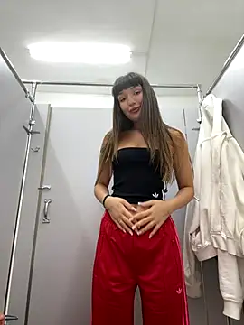 Sophie Avory online show from November 11, 2025, 10:26 pm