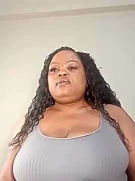 Snapshot of hugemelonsxxx chatting on November 26, 2025, 12:16 pm hugemelonsxxx online show from November 26, 2025, 12:16 pm